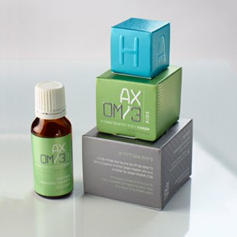 ערימה של תוספי תזונה - אומגה 3 - פרויקט של חברת חדשנות מעשית - AXOM-3